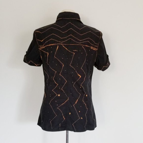 Refashioned ZigZag Shirt (S/M) - Picture 4 of 8